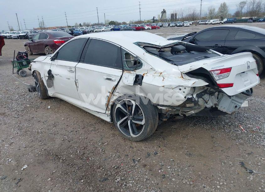 Photo 3 of 2020 Honda Accord SPORT 2.0T (VIN 1HGCV2F33LA028905)