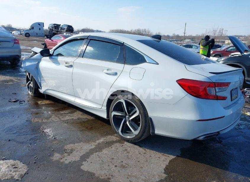 Photo 3 of 2021 Honda Accord SPORT 2.0T (VIN 1HGCV2F33MA000605)