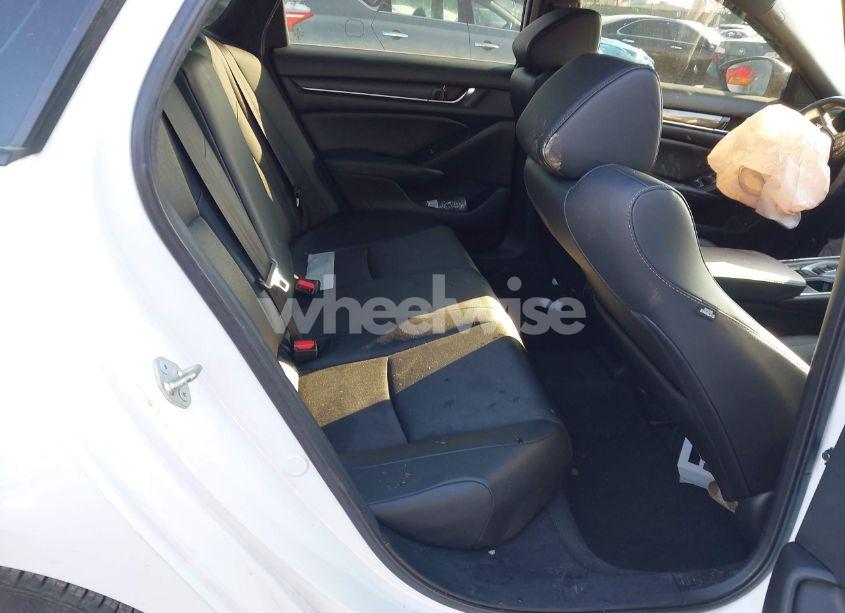 Photo 8 of 2021 Honda Accord SPORT 2.0T (VIN 1HGCV2F33MA000605)