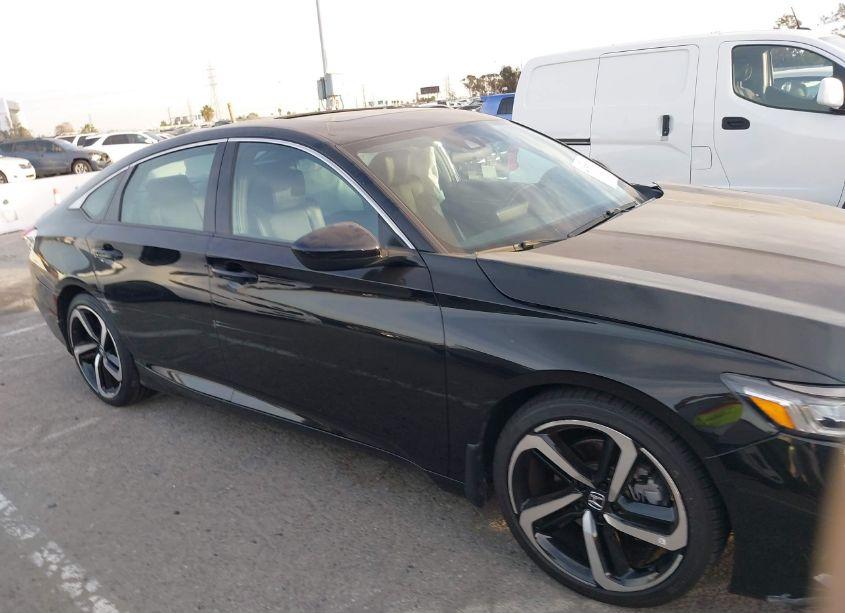 Photo 13 of 2022 Honda Accord SPORT 2.0T (VIN 1HGCV2F33NA006325)