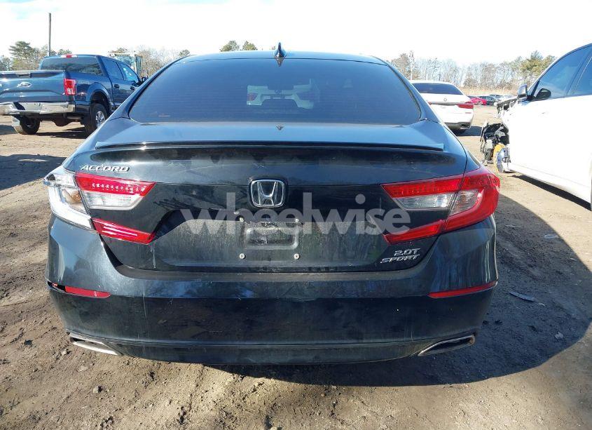 Photo 15 of 2018 Honda Accord SPORT 2.0T (VIN 1HGCV2F34JA001712)