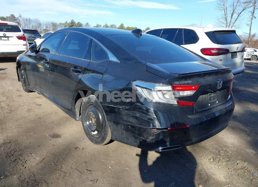 Photo 3 of 2018 Honda Accord SPORT 2.0T (VIN 1HGCV2F34JA001712)