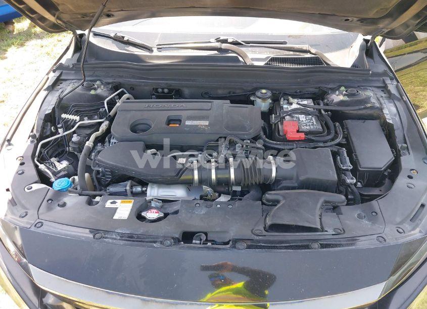 Photo 10 of 2018 Honda Accord SPORT 2.0T (VIN 1HGCV2F34JA002066)