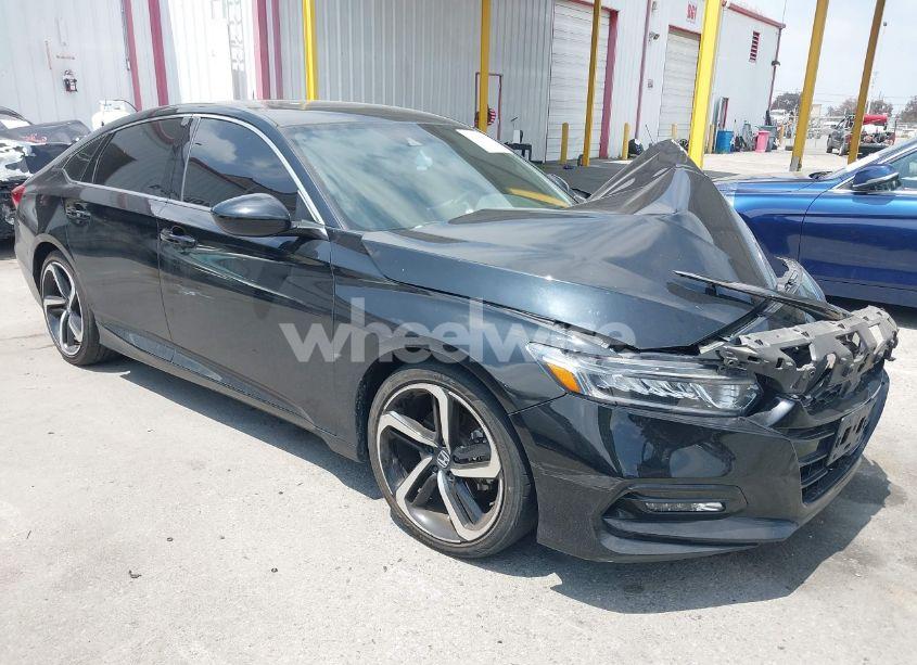 2018 Honda Accord SPORT 2.0T (VIN 1HGCV2F34JA032006) main photo
