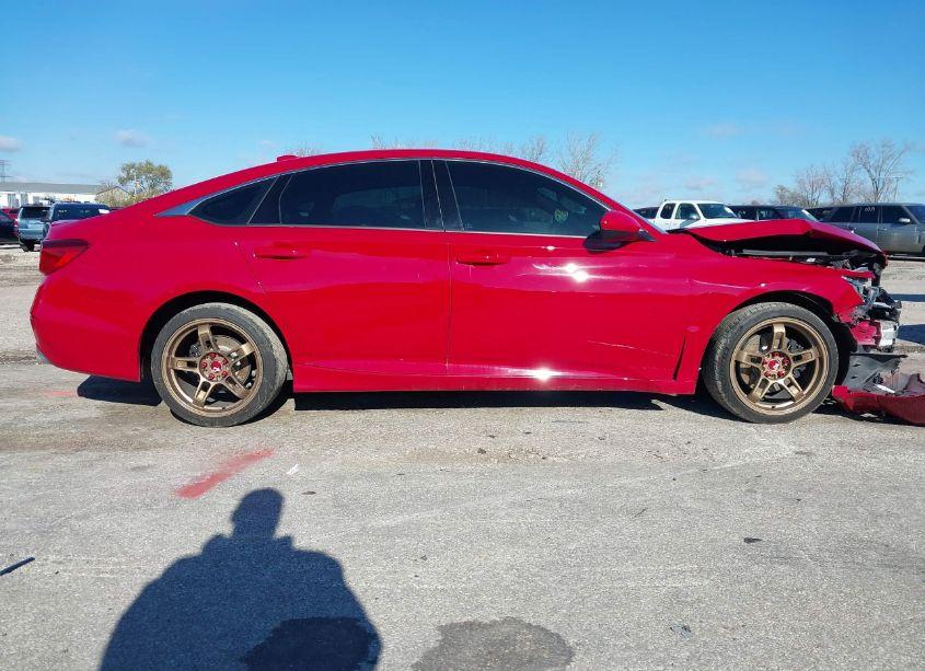 Photo 13 of 2018 Honda Accord SPORT 2.0T (VIN 1HGCV2F34JA043801)