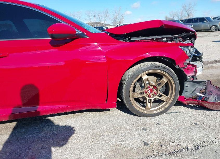 Photo 17 of 2018 Honda Accord SPORT 2.0T (VIN 1HGCV2F34JA043801)