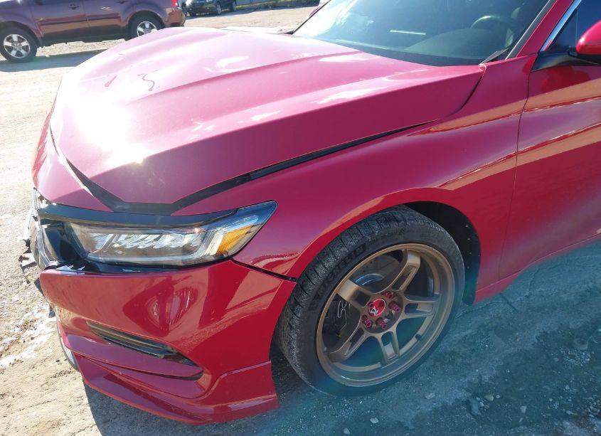 Photo 19 of 2018 Honda Accord SPORT 2.0T (VIN 1HGCV2F34JA043801)