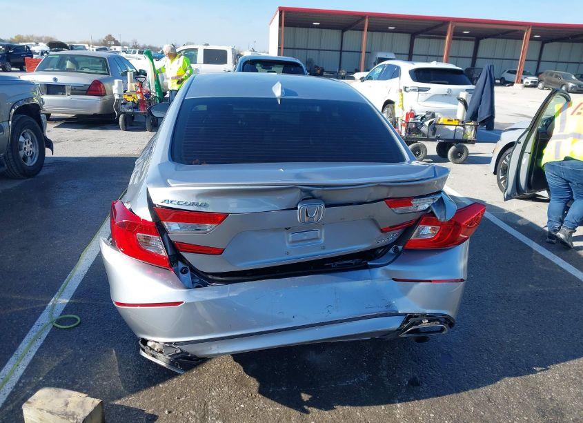 Photo 16 of 2019 Honda Accord SPORT 2.0T (VIN 1HGCV2F34KA021900)