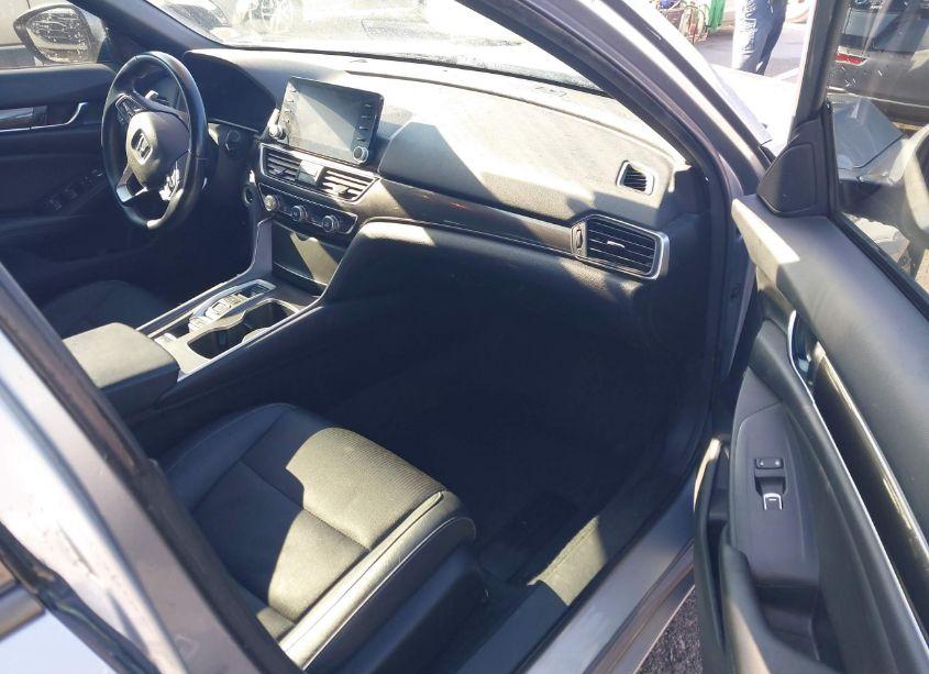 Photo 5 of 2019 Honda Accord SPORT 2.0T (VIN 1HGCV2F34KA021900)