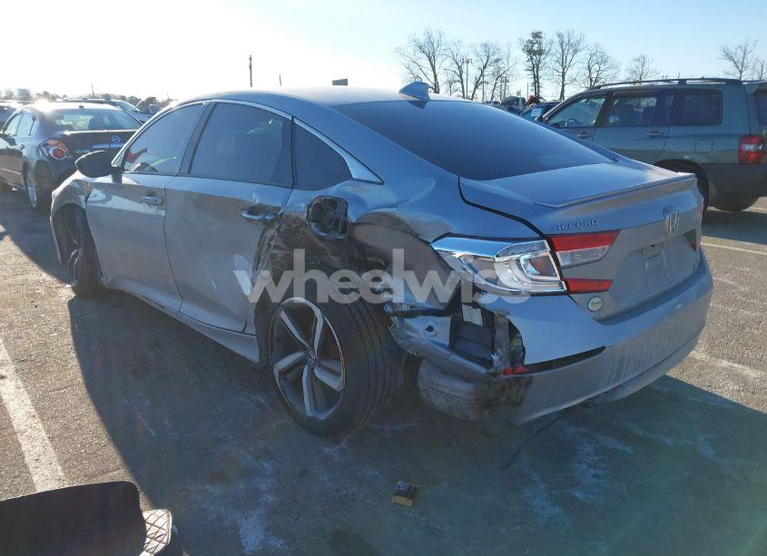 Photo 3 of 2019 Honda Accord SPORT 2.0T (VIN 1HGCV2F34KA025381)