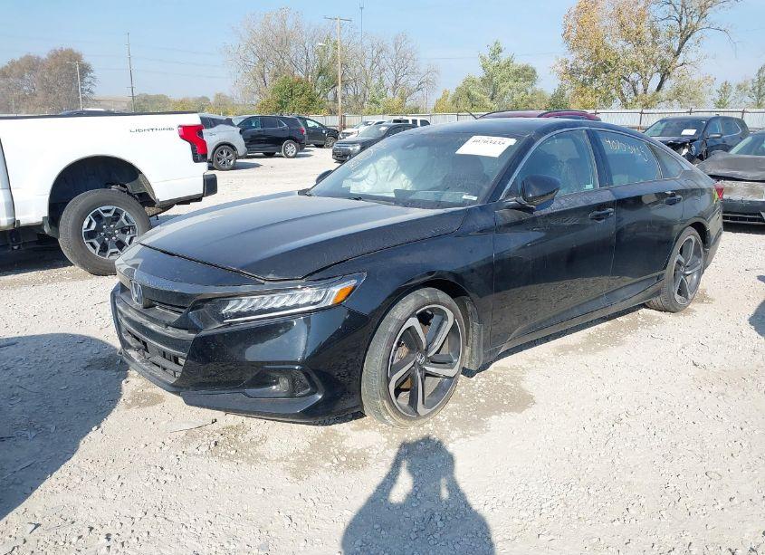 Photo 2 of 2021 Honda Accord SPORT 2.0T (VIN 1HGCV2F34MA015615)