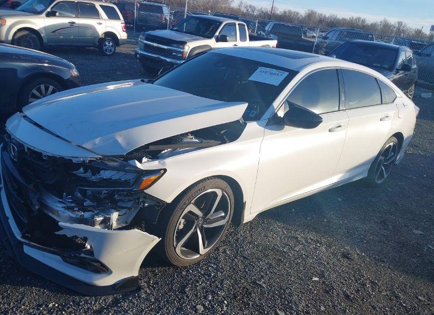 Photo 2 of 2021 Honda Accord SPORT 2.0T (VIN 1HGCV2F34MA021396)