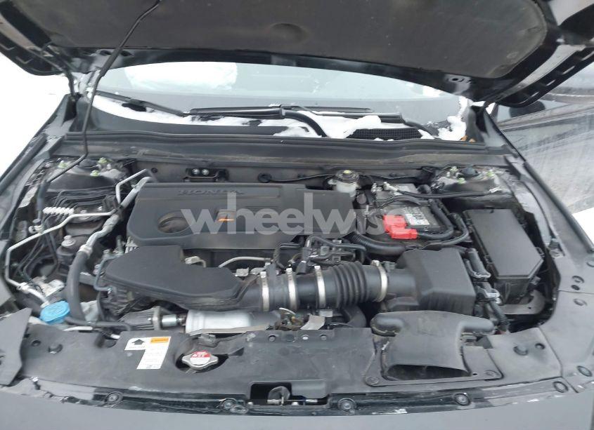 Photo 10 of 2022 Honda Accord SPORT 2.0T (VIN 1HGCV2F34NA010447)