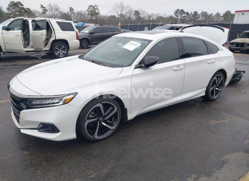 Photo 2 of 2022 Honda Accord SPORT 2.0T (VIN 1HGCV2F34NA016832)
