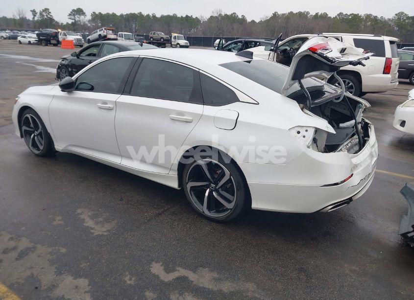 Photo 3 of 2022 Honda Accord SPORT 2.0T (VIN 1HGCV2F34NA016832)