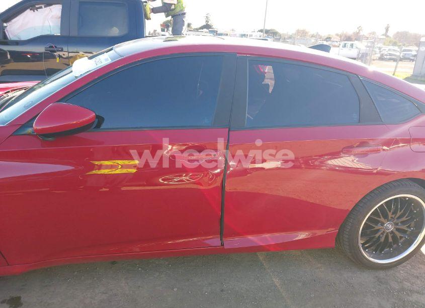 Photo 14 of 2019 Honda Accord SPORT 2.0T (VIN 1HGCV2F35KA007326)