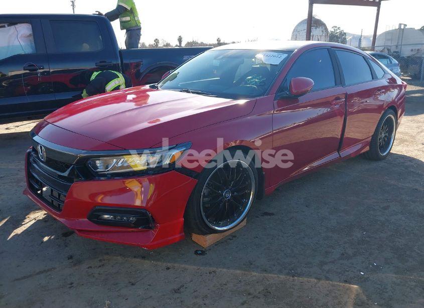 Photo 2 of 2019 Honda Accord SPORT 2.0T (VIN 1HGCV2F35KA007326)