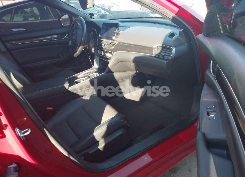 Photo 5 of 2019 Honda Accord SPORT 2.0T (VIN 1HGCV2F35KA007326)