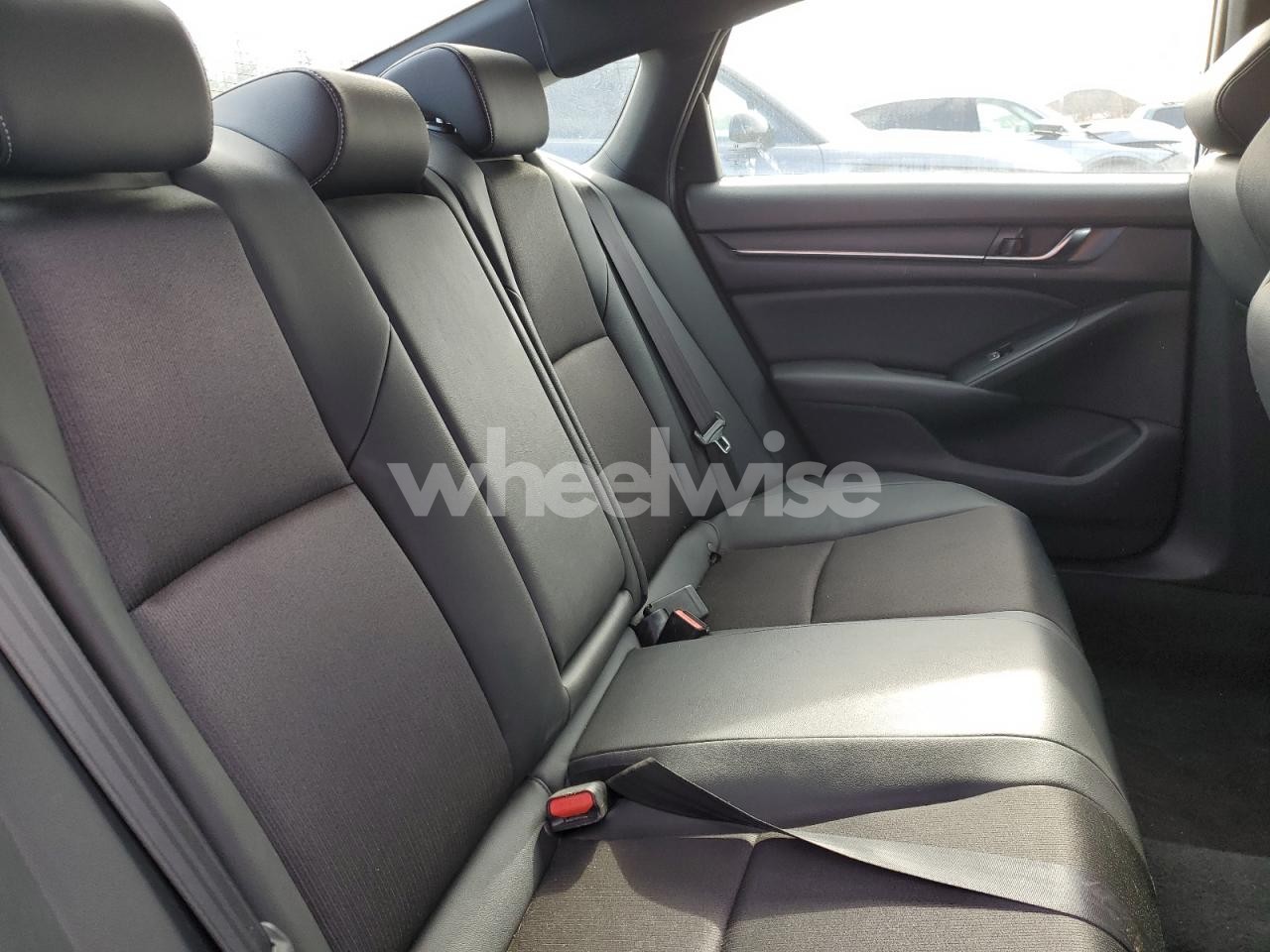Photo 10 of 2019 HONDA ACCORD SPORT (VIN 1HGCV2F35KA015796)