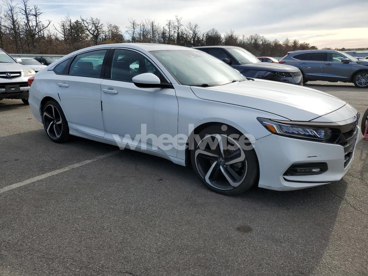 Photo 4 of 2019 HONDA ACCORD SPORT (VIN 1HGCV2F35KA015796)