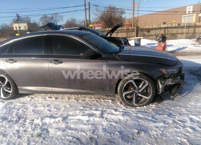 Photo 13 of 2019 Honda Accord SPORT 2.0T (VIN 1HGCV2F35KA019962)