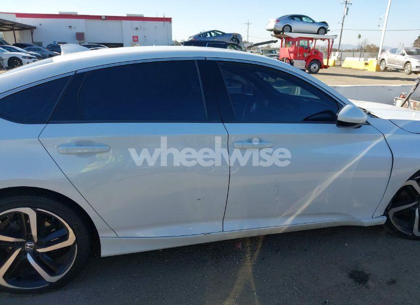 Photo 14 of 2019 Honda Accord SPORT 2.0T (VIN 1HGCV2F35KA020660)