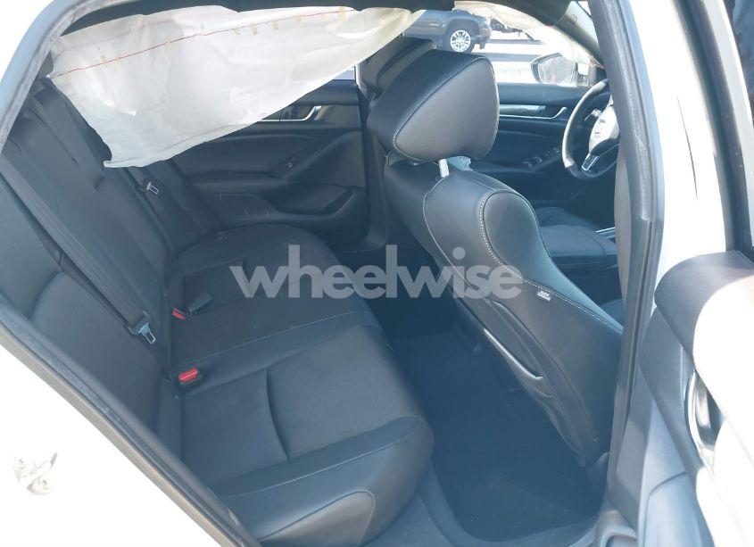 Photo 8 of 2019 Honda Accord SPORT 2.0T (VIN 1HGCV2F35KA020660)