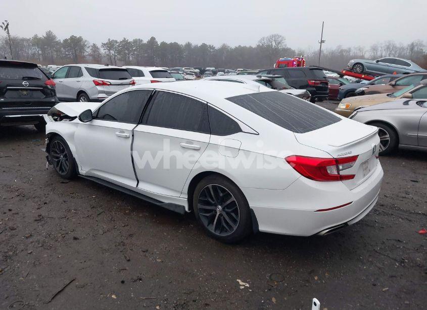 Photo 3 of 2019 Honda Accord SPORT 2.0T (VIN 1HGCV2F35KA036258)