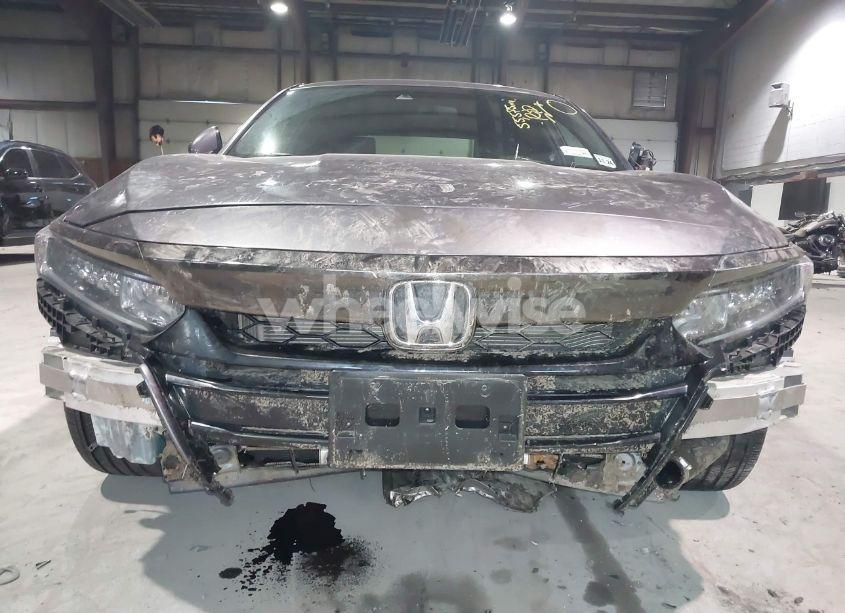 Photo 6 of 2020 Honda Accord SPORT 2.0T (VIN 1HGCV2F35LA002922)