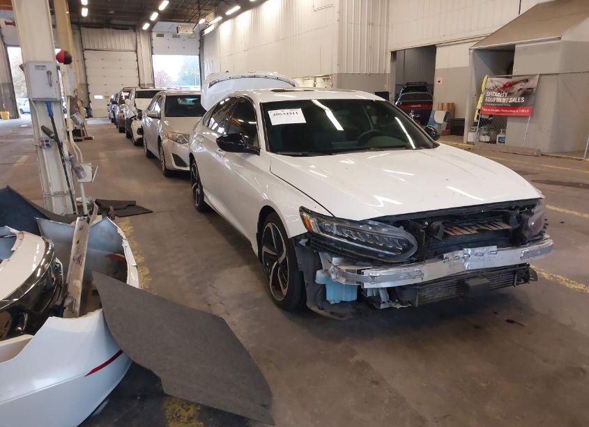 2021 Honda Accord SPORT 2.0T (VIN 1HGCV2F35MA015090) main photo