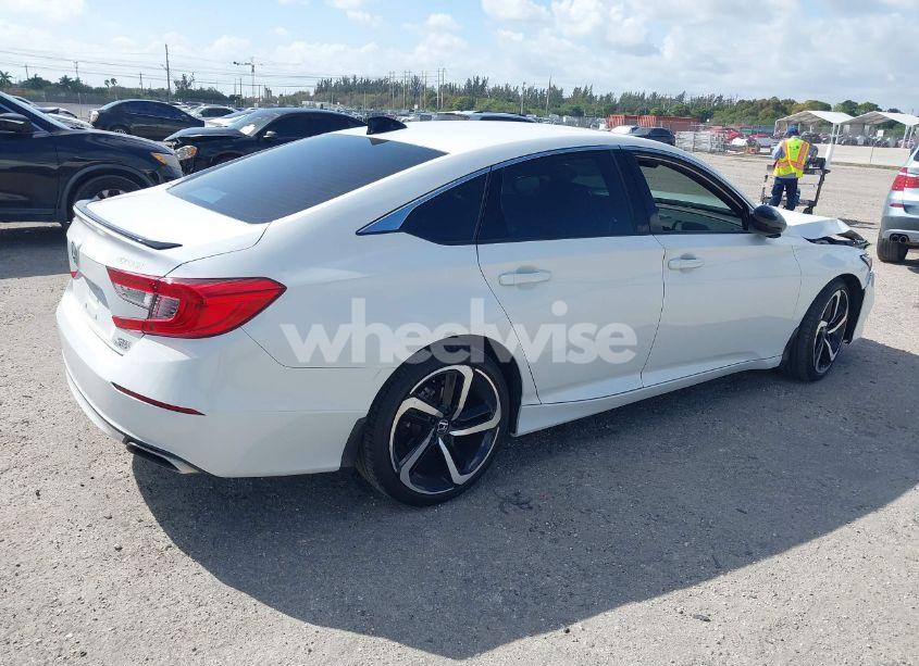 Photo 4 of 2021 Honda Accord SPORT 2.0T (VIN 1HGCV2F35MA029023)