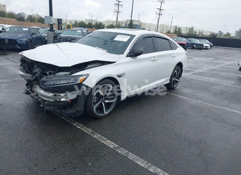 Photo 2 of 2022 Honda Accord SPORT 2.0T (VIN 1HGCV2F35NA003216)