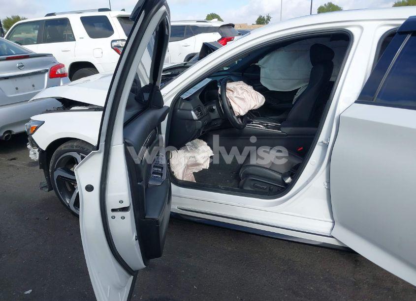 Photo 5 of 2022 Honda Accord SPORT 2.0T (VIN 1HGCV2F35NA003216)