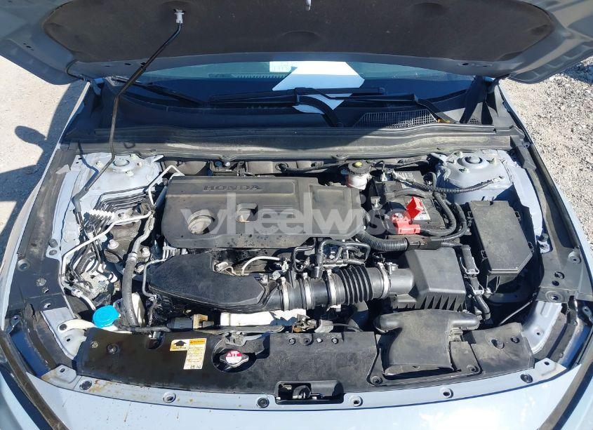 Photo 10 of 2022 Honda Accord SPORT 2.0T (VIN 1HGCV2F35NA015673)