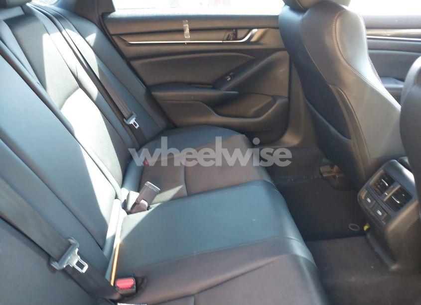 Photo 8 of 2022 Honda Accord SPORT 2.0T (VIN 1HGCV2F35NA015673)