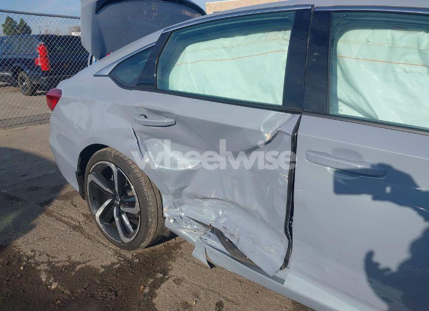 Photo 6 of 2022 Honda Accord SPORT 2.0T (VIN 1HGCV2F35NA020596)