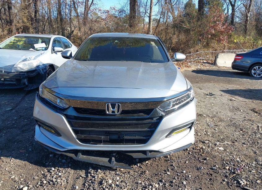 Photo 12 of 2018 Honda Accord SPORT 2.0T (VIN 1HGCV2F36JA025705)