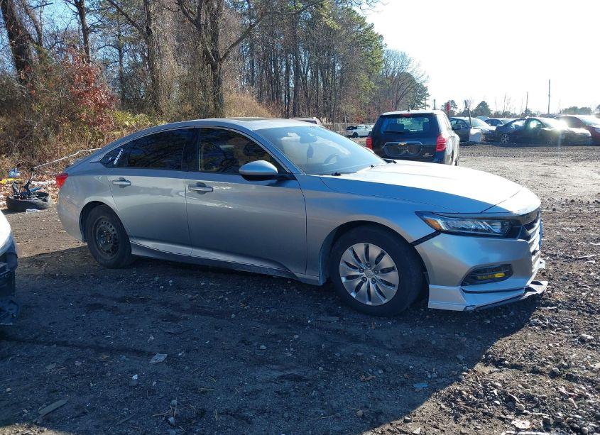 Photo 13 of 2018 Honda Accord SPORT 2.0T (VIN 1HGCV2F36JA025705)