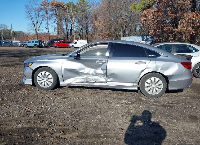 Photo 14 of 2018 Honda Accord SPORT 2.0T (VIN 1HGCV2F36JA025705)