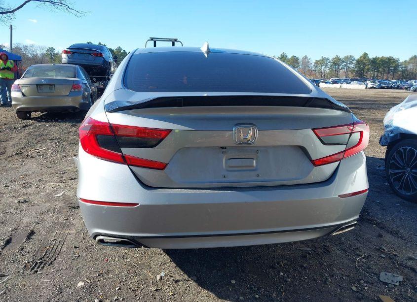 Photo 16 of 2018 Honda Accord SPORT 2.0T (VIN 1HGCV2F36JA025705)