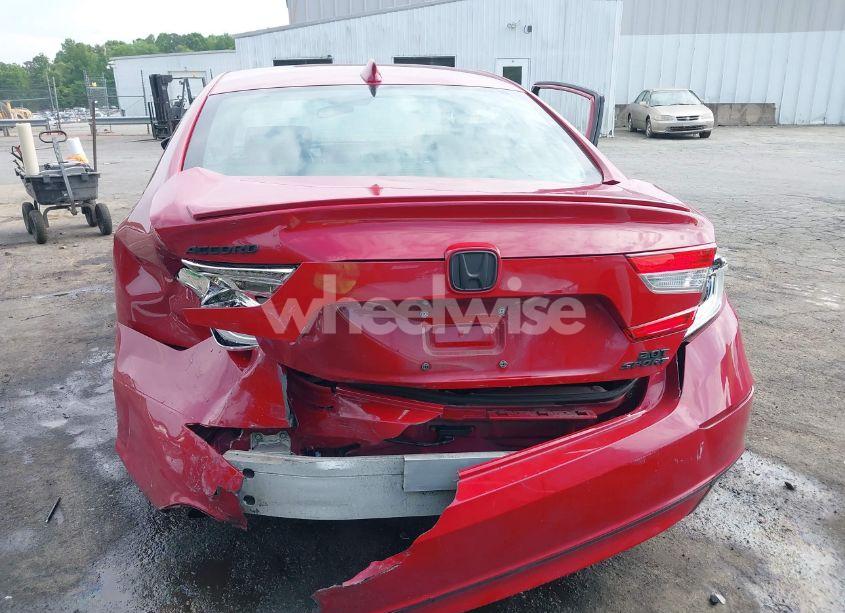 Photo 16 of 2018 Honda Accord SPORT 2.0T (VIN 1HGCV2F36JA033562)