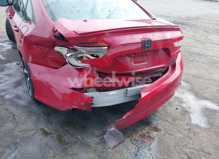 Photo 18 of 2018 Honda Accord SPORT 2.0T (VIN 1HGCV2F36JA033562)