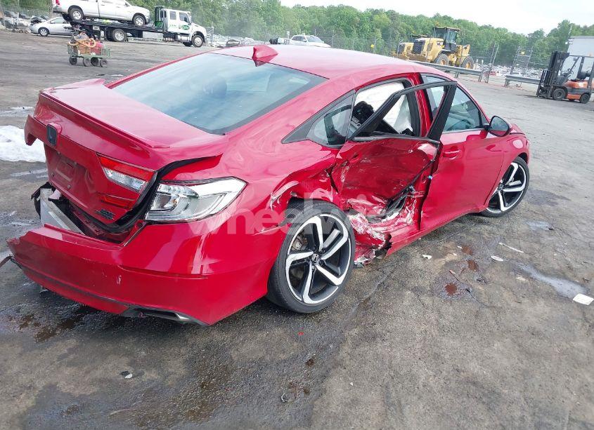 Photo 4 of 2018 Honda Accord SPORT 2.0T (VIN 1HGCV2F36JA033562)