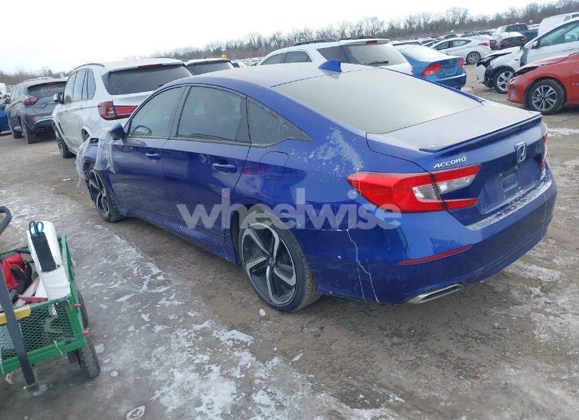 Photo 3 of 2018 Honda Accord SPORT 2.0T (VIN 1HGCV2F36JA046781)
