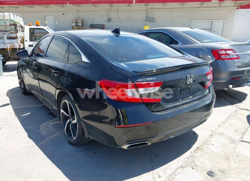 Photo 3 of 2020 Honda Accord SPORT 2.0T (VIN 1HGCV2F36LA019597)