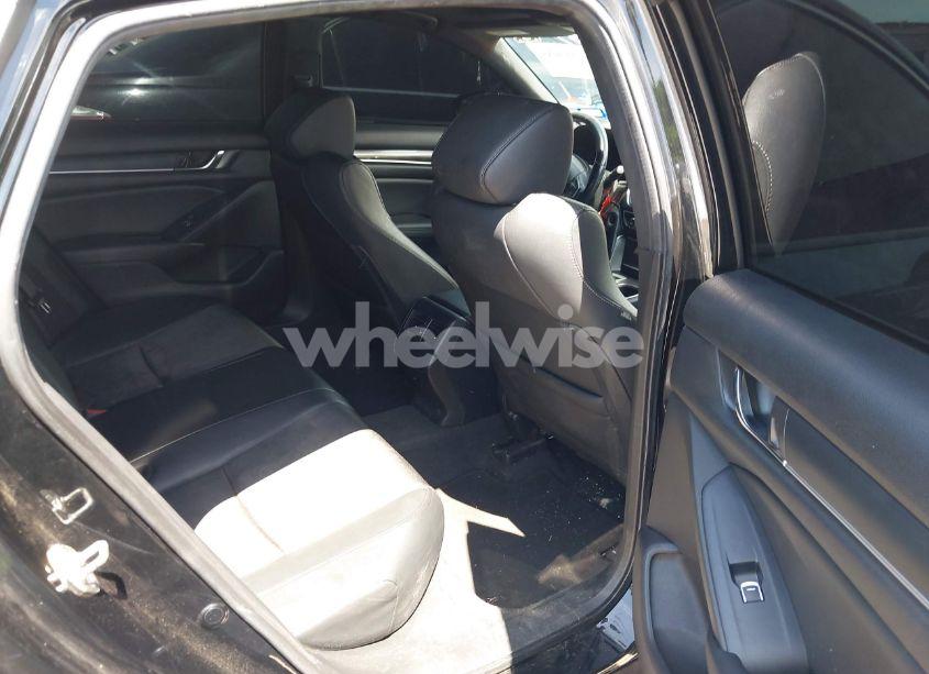 Photo 8 of 2020 Honda Accord SPORT 2.0T (VIN 1HGCV2F36LA019597)