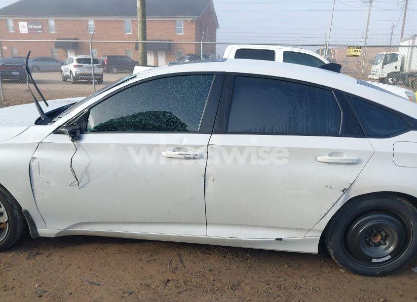 Photo 14 of 2022 Honda Accord SPORT 2.0T (VIN 1HGCV2F36NA009543)