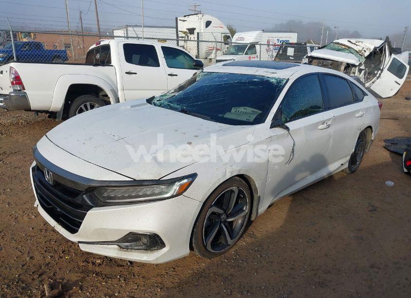Photo 2 of 2022 Honda Accord SPORT 2.0T (VIN 1HGCV2F36NA009543)