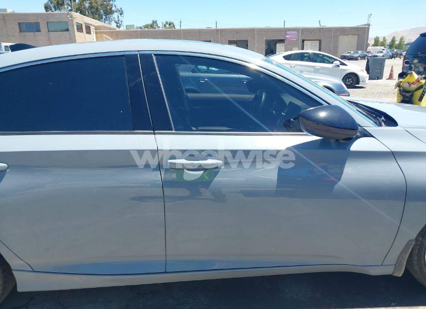 Photo 13 of 2022 Honda Accord SPORT 2.0T (VIN 1HGCV2F36NA018971)