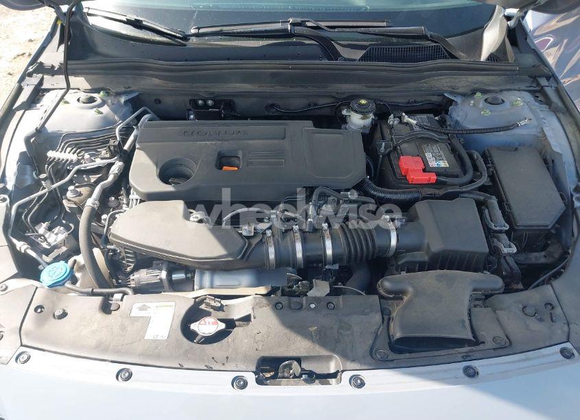 Photo 10 of 2022 Honda Accord SPORT 2.0T (VIN 1HGCV2F36NA019036)